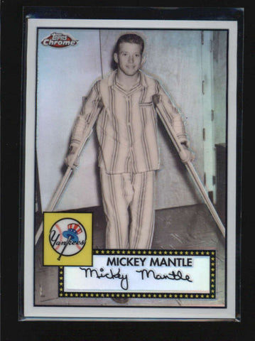 MICKEY MANTLE 2007 TOPPS CHROME STORY #MMS11 WHITE REFRACTOR #098/200 AB6367