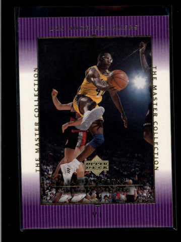 JAMES WORTHY 2000 UPPER DECK LAKERS MASTERS COLLECTION VI CARD #027/300 AB8413