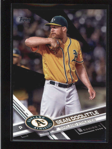 SEAN DOOLITTLE 2017 TOPPS SERIES 1 #157 BLACK PARALLEL #38/66 AB8862