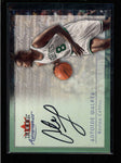 ANTOINE WALKER 2000/01 FLEER AUTOGRAPHICS ON CARD AUTOGRAPH AUTO AC1701