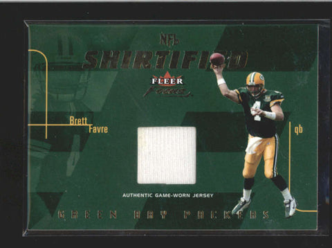 BRETT FAVRE 2003 FLEER FOCUS NFL SHIRTIFIED PACKERS GAME JERSEY #155/175 AC250